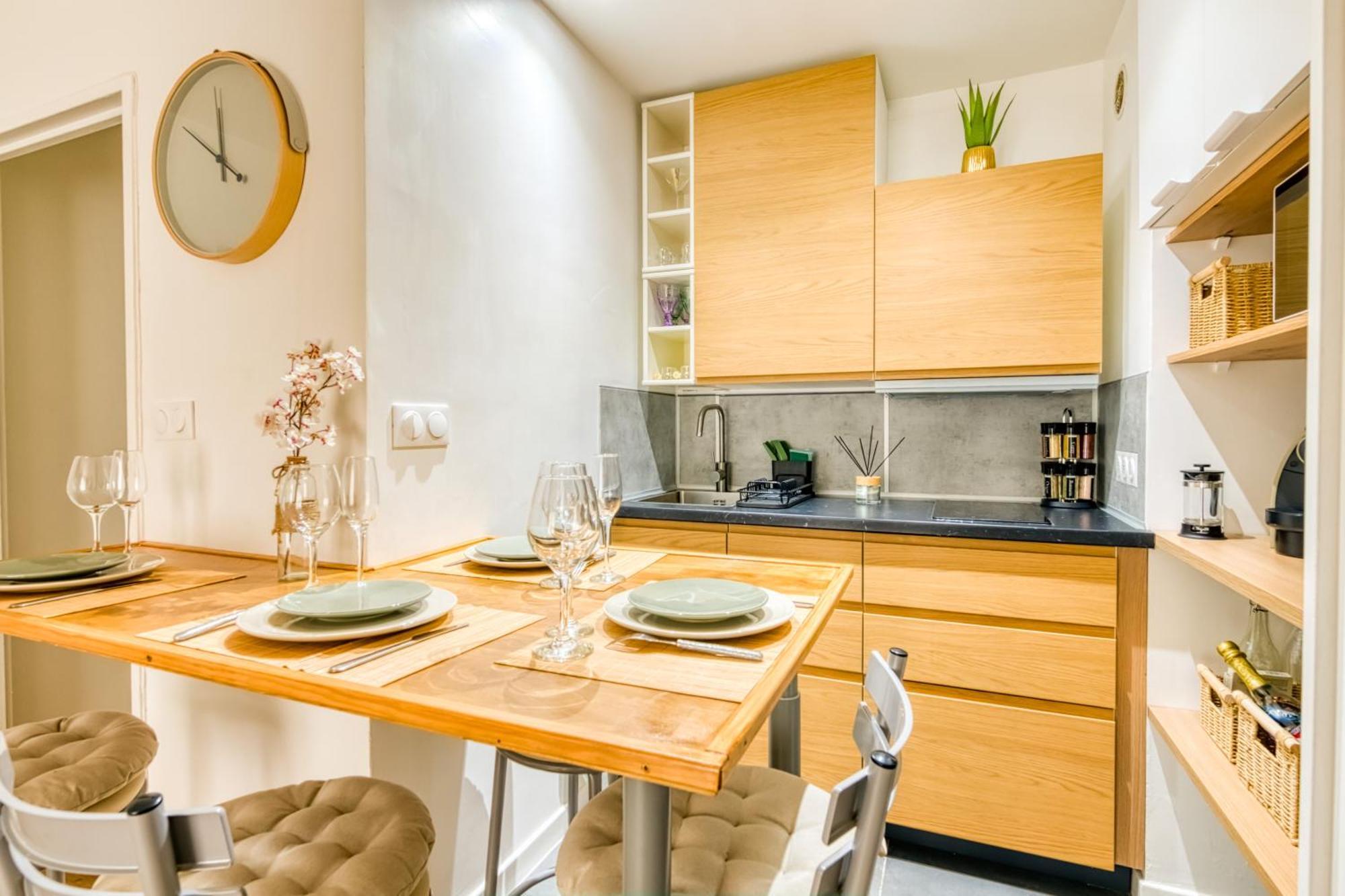 Cocon Parisien Avec Balcon & Parking Prive * Paris